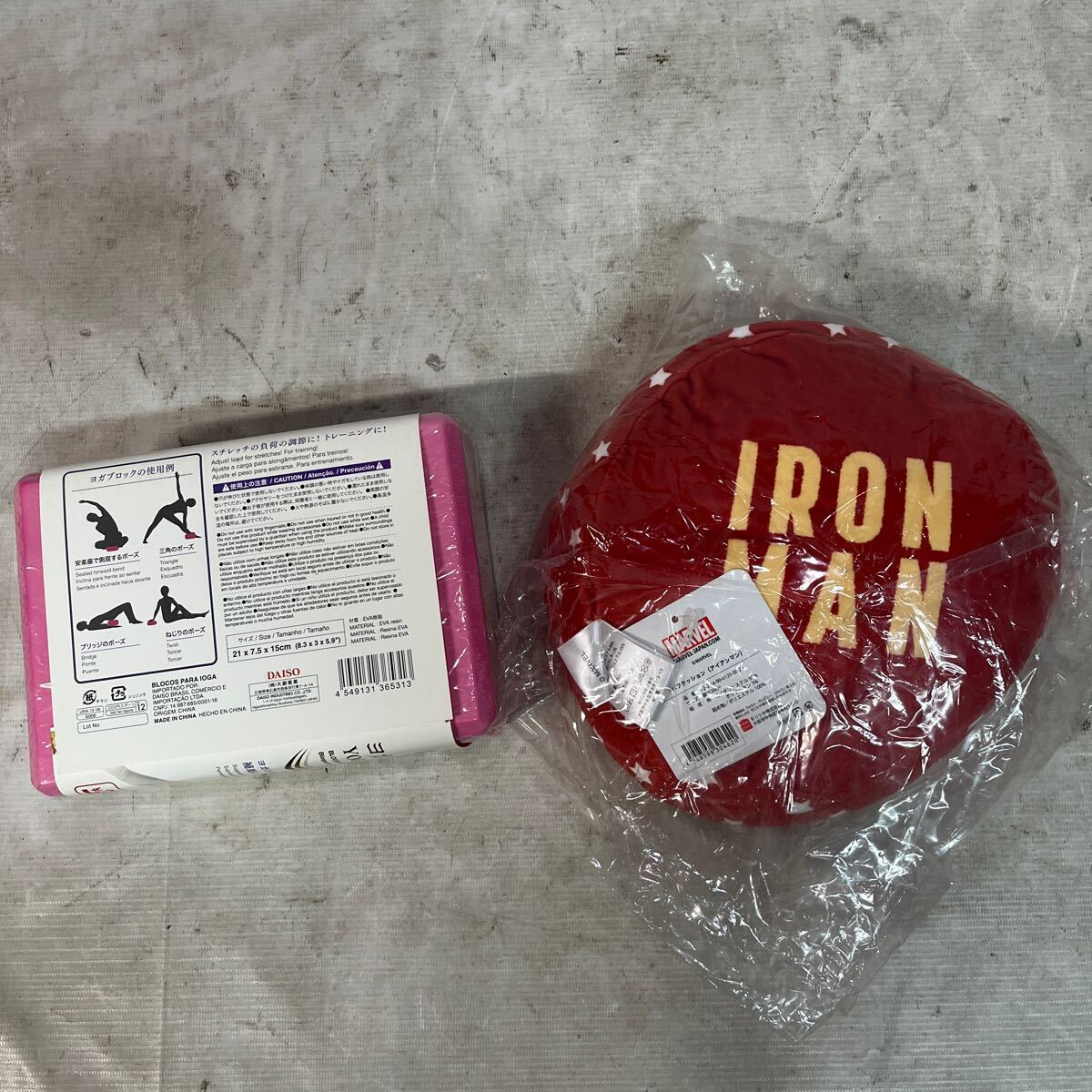 [ junk ] Ironman Mini cushion. yoga p lock. unopened goods 