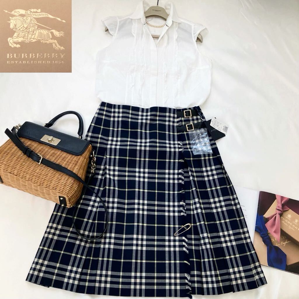 ★大きいサイズ★新品タグ付美品★バーバリー BURBERRY 44/13号/XL-3L 白シャツ&ラップチェックスカート 通勤 フォーマル 夏コーデ♪_画像1