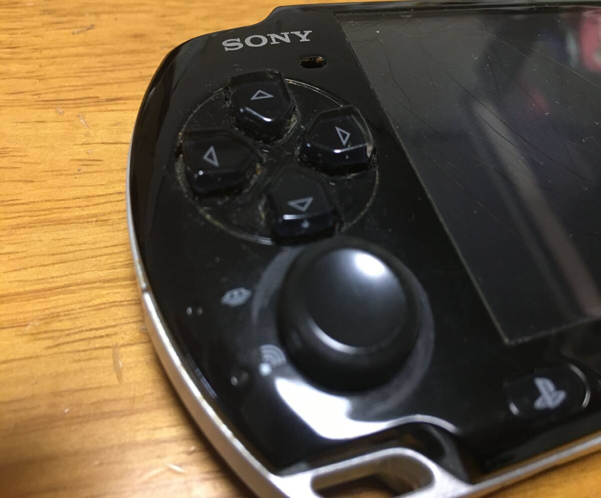  PSP プレイステーションポータブル 本体 PSP-3000 バッテリー無 音は出るが画面が映らないの画像4