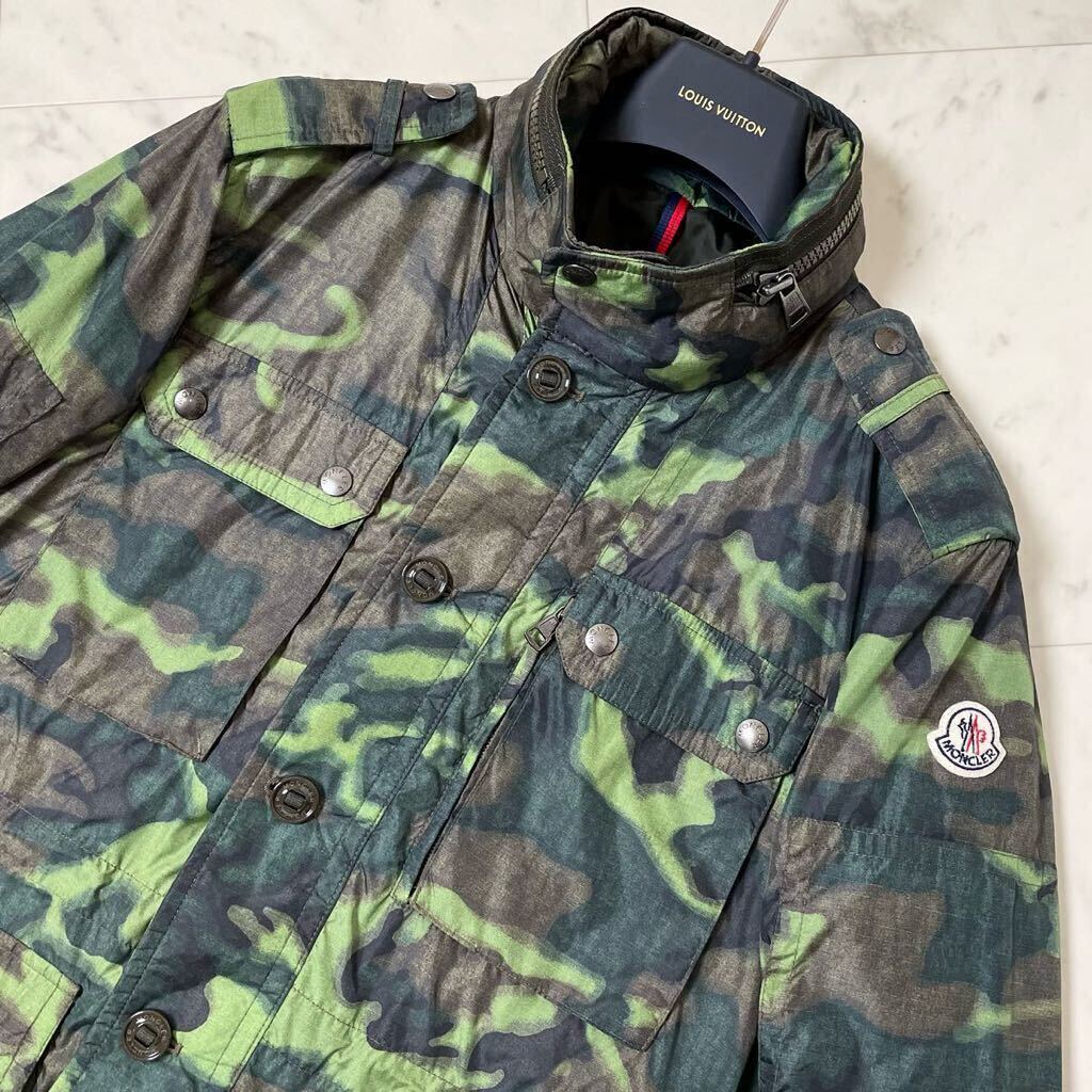 極美品/L相当(1)★ MONCLER モンクレール CHRISTIAN 迷彩 ミリタリー フィールド ジャケット ナイロンジャケット M-65 カモフラ フード内蔵_画像3