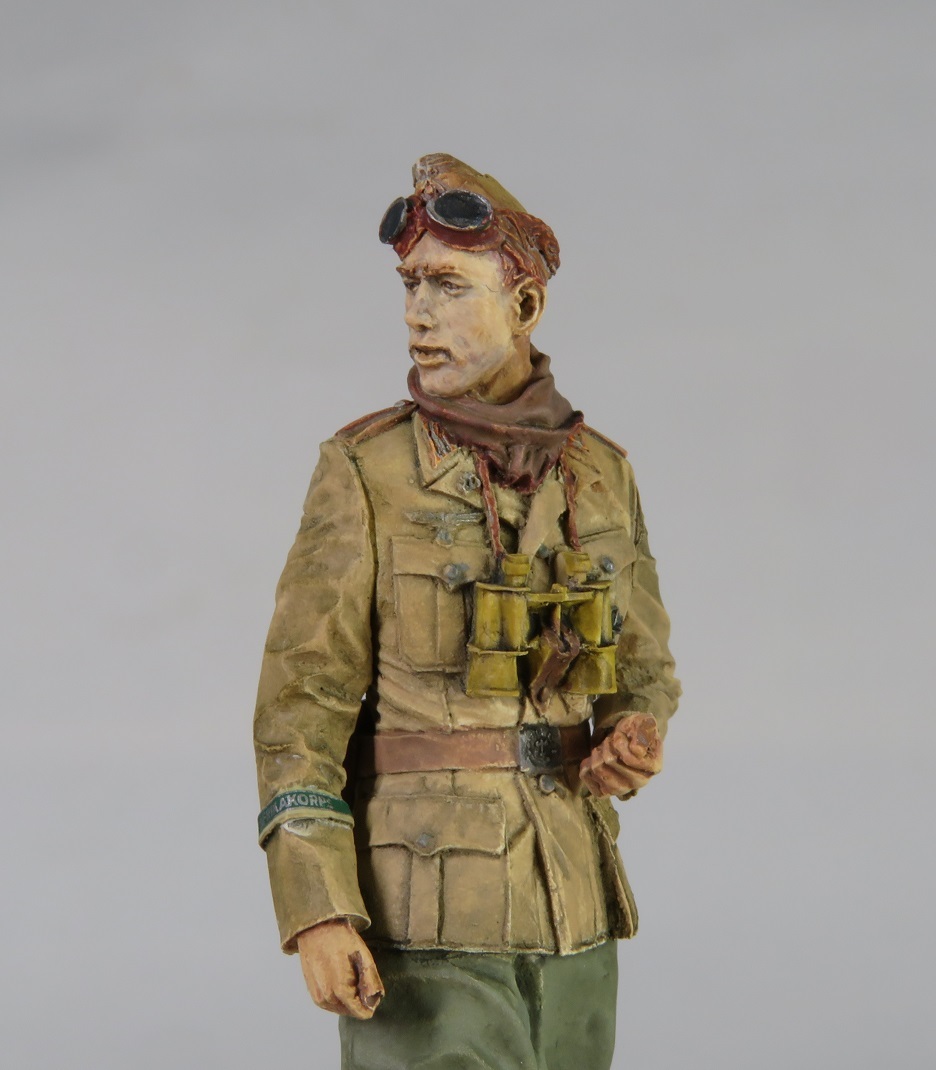 Yahoo!オークション - ドイツアフリカ軍団戦車兵(見返り) 1/35 Yahoo!オークション - ドイツアフリカ軍団戦車兵(見返り) 1/35