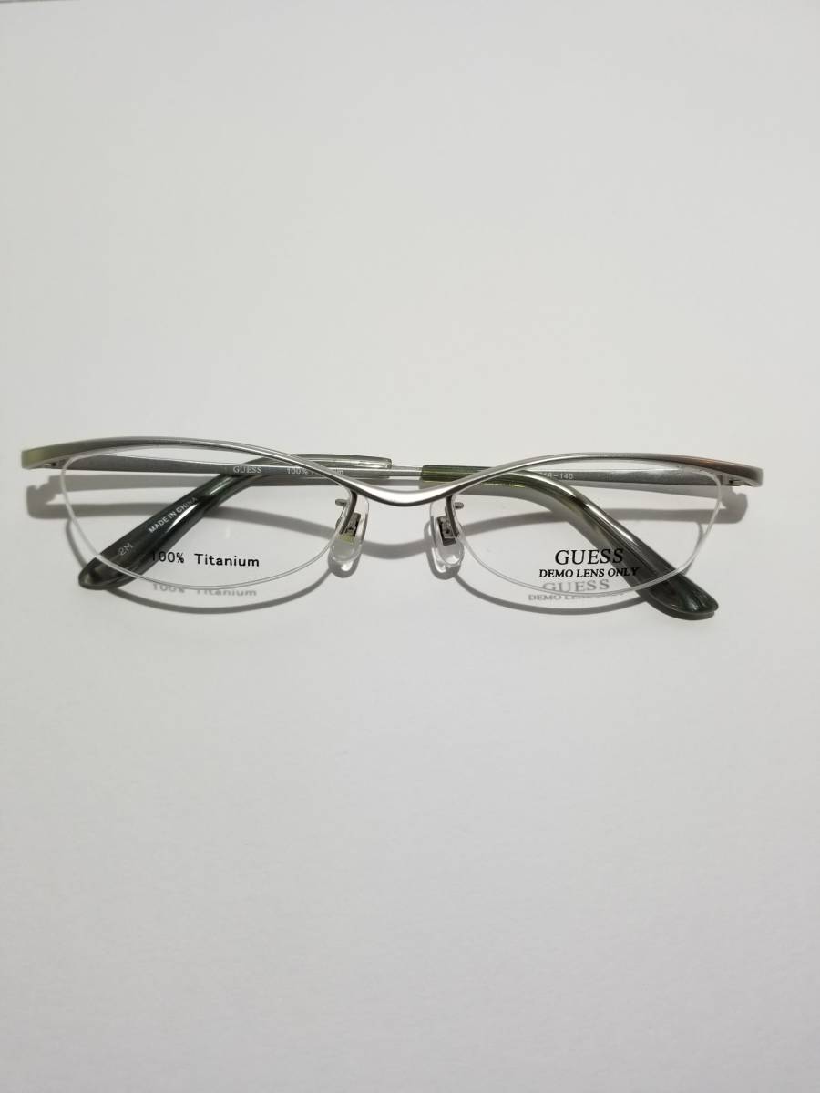 未使用 眼鏡 メガネフレーム GUESS 100%チタン GU8040 LGRY 軽量 金属フレーム ハーフリム 男性 女性 メンズ レディース 52口18-140 V-6の画像10