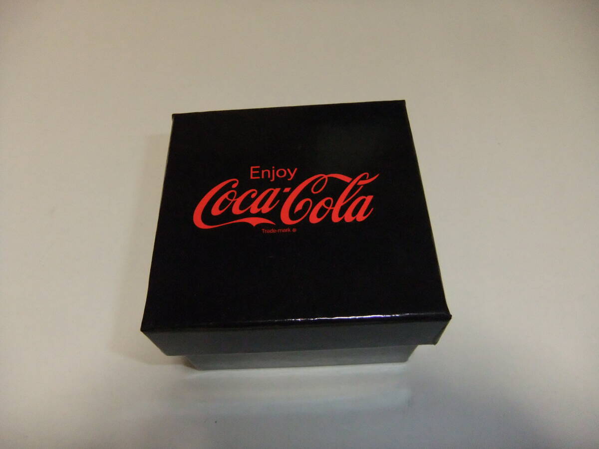 Coca-Cola コカ・コーラ シリコンウォッチ　レッド　未使用品_画像2