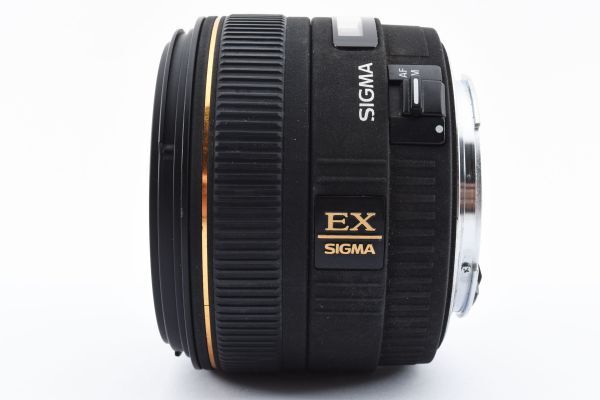 完動美品 Sigma 30mm F1.4 EX DC AF Standard Lens 単焦点 標準 レンズ / シグマ キヤノン Canon EF Mount APS-C 明るくボケ味抜群 #4839の画像6
