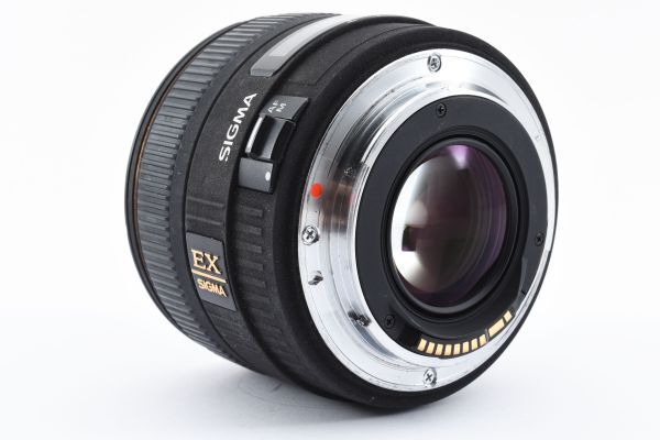 完動美品 Sigma 30mm F1.4 EX DC AF Standard Lens 単焦点 標準 レンズ / シグマ キヤノン Canon EF Mount APS-C 明るくボケ味抜群 #4839の画像5