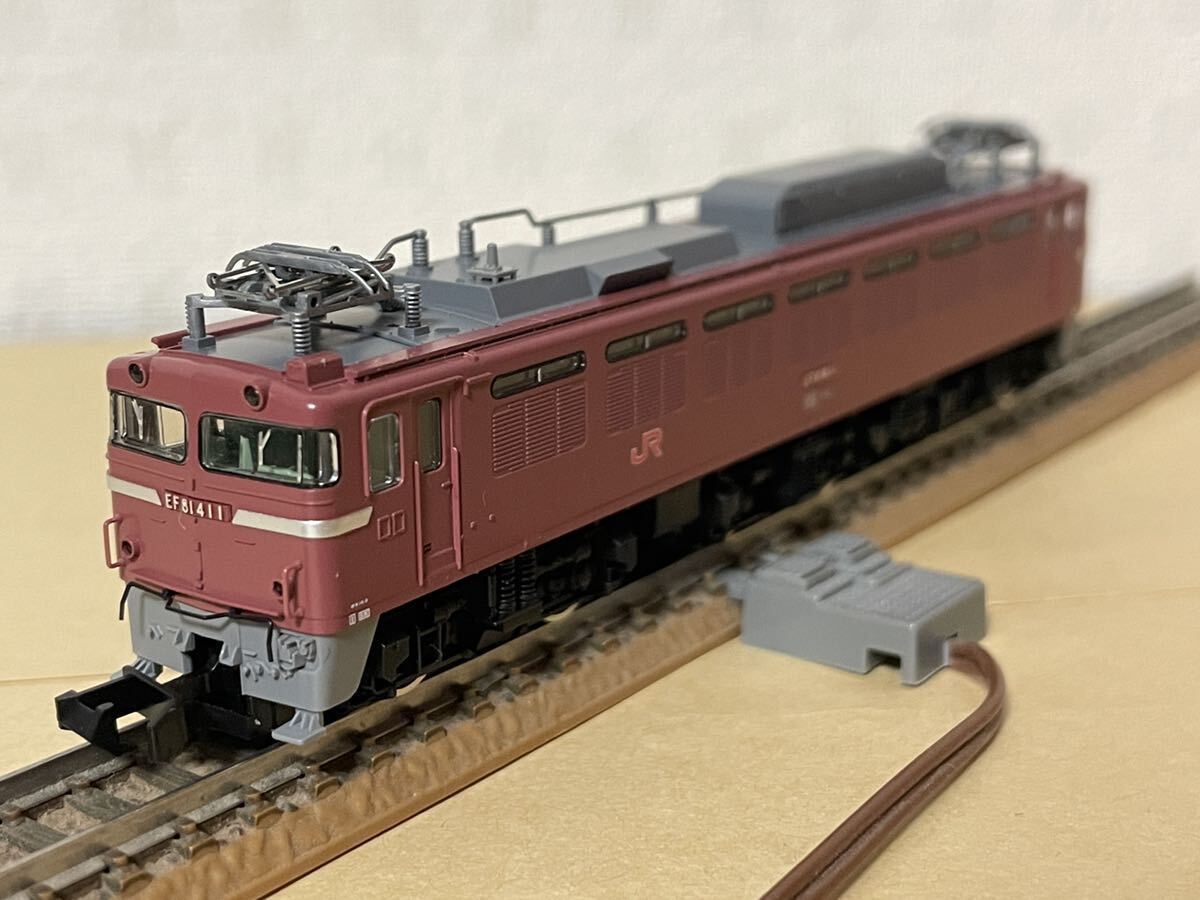 TOMIX 9138 JR EF81-400形電気機関車(JR九州仕様)の画像1