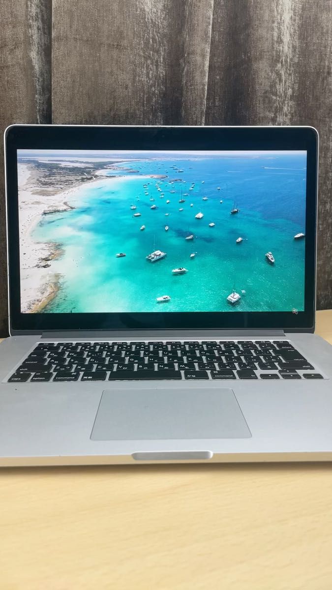 MacBook Pro2013/15インチ/16GB/256GB/バッテリー新品/A1398/Office/動作OK