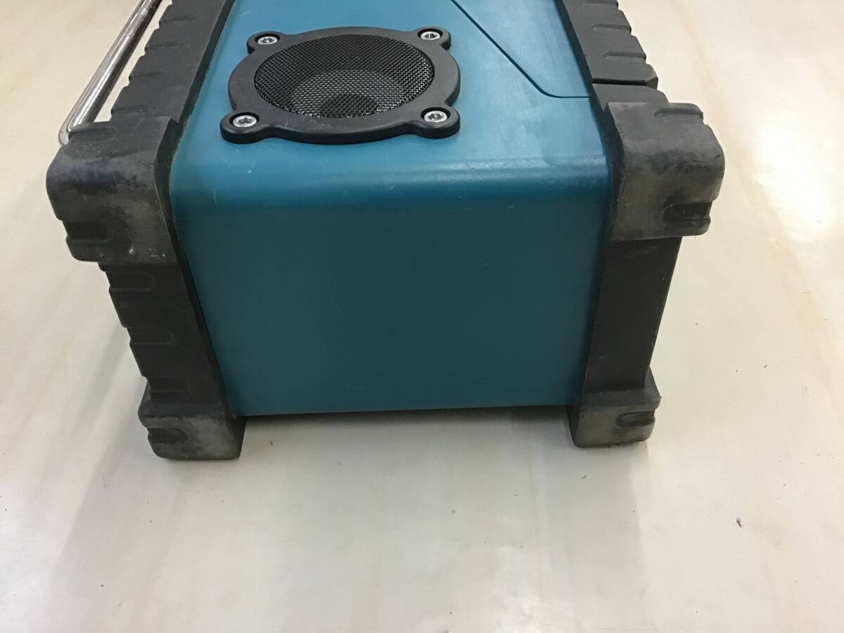 ◆◇makita マキタ MR100 ラジオ AM FM 動作品 アンテナ補修あり中古！ KD-8◇◆の画像10