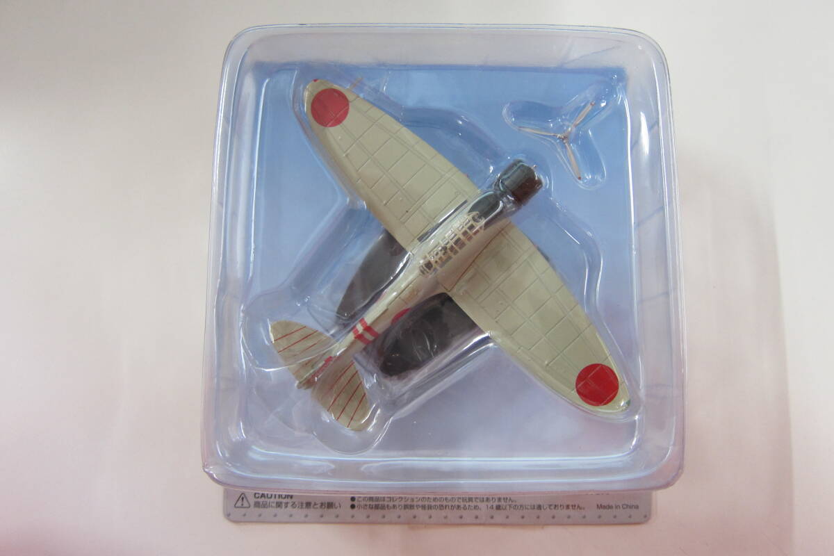 海軍 九九式艦上爆撃機一一型 D3A1 模型 おもちゃ インテリア コレクション 【146】の画像1