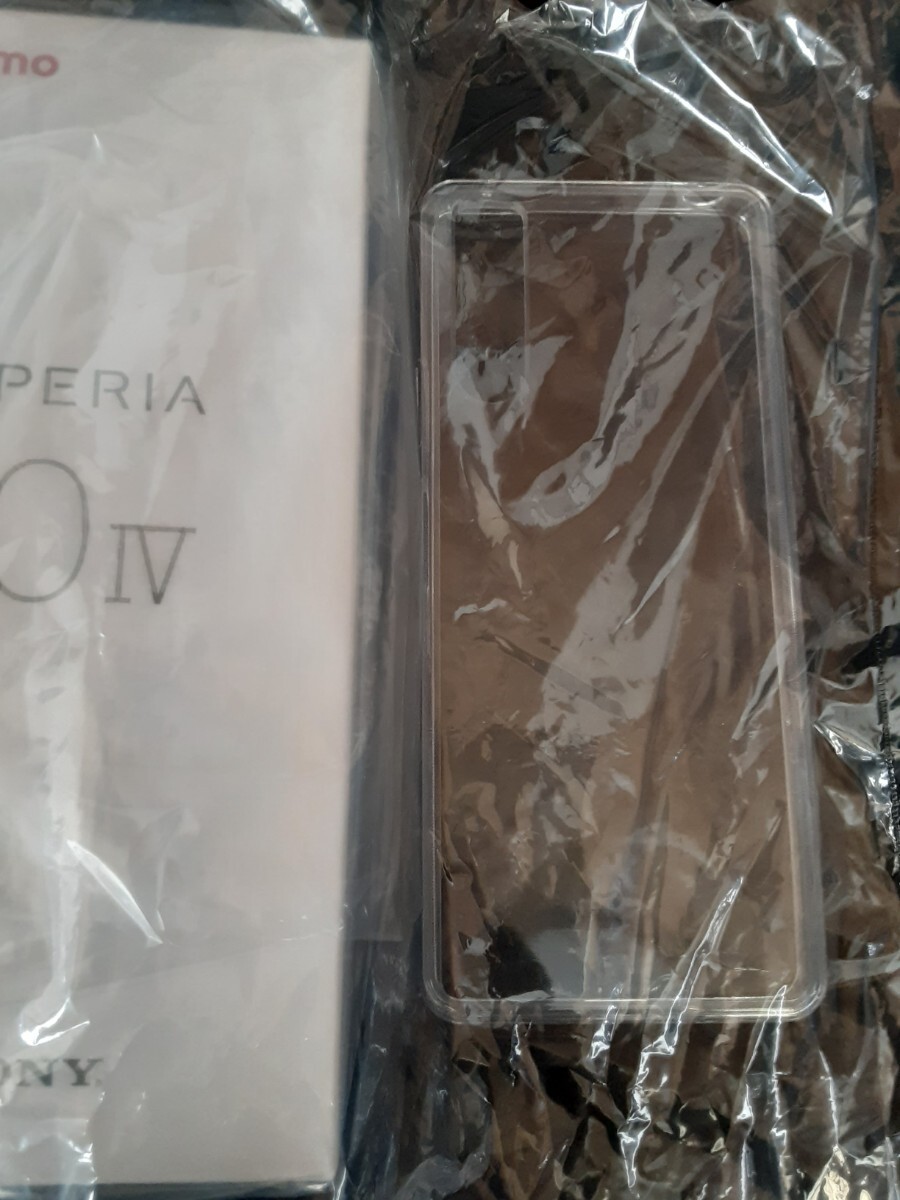 美品 Xperia 10 IV 【Android 14対応】5G 128GB 有機EL 約6インチ SO-52C ドコモ docomo ソニー sony エクスペリア black ブラック 黒_画像2