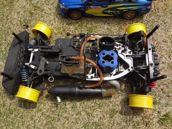 [14] Manufacturers unknown RC engine car other radio-controller [ junk ]