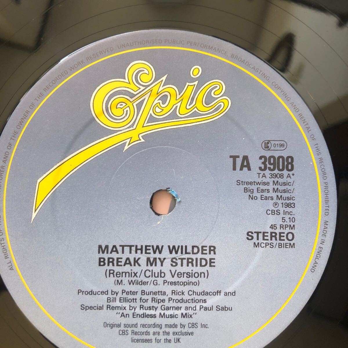 12’ Matthew Wilder-Break my stride_画像2