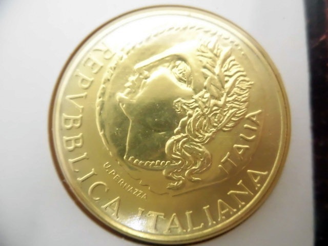 イタリア 記念硬貨 2000リラ 銀貨 1999年 MVSEO NAZIONALE ROMANO_画像3