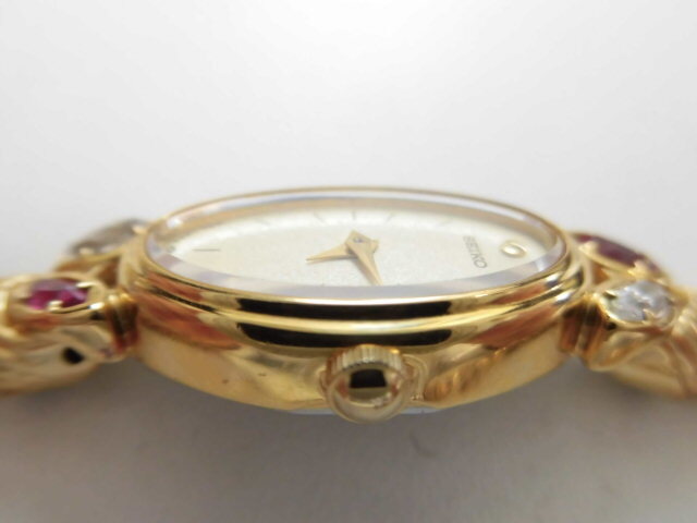 SEIKO 1E20-5760 QZ オーバル ゴールドカラー ゴールド文字盤 セイコー レディース クォーツ ブレスレットウォッチ 腕時計 カラーストーン_画像8