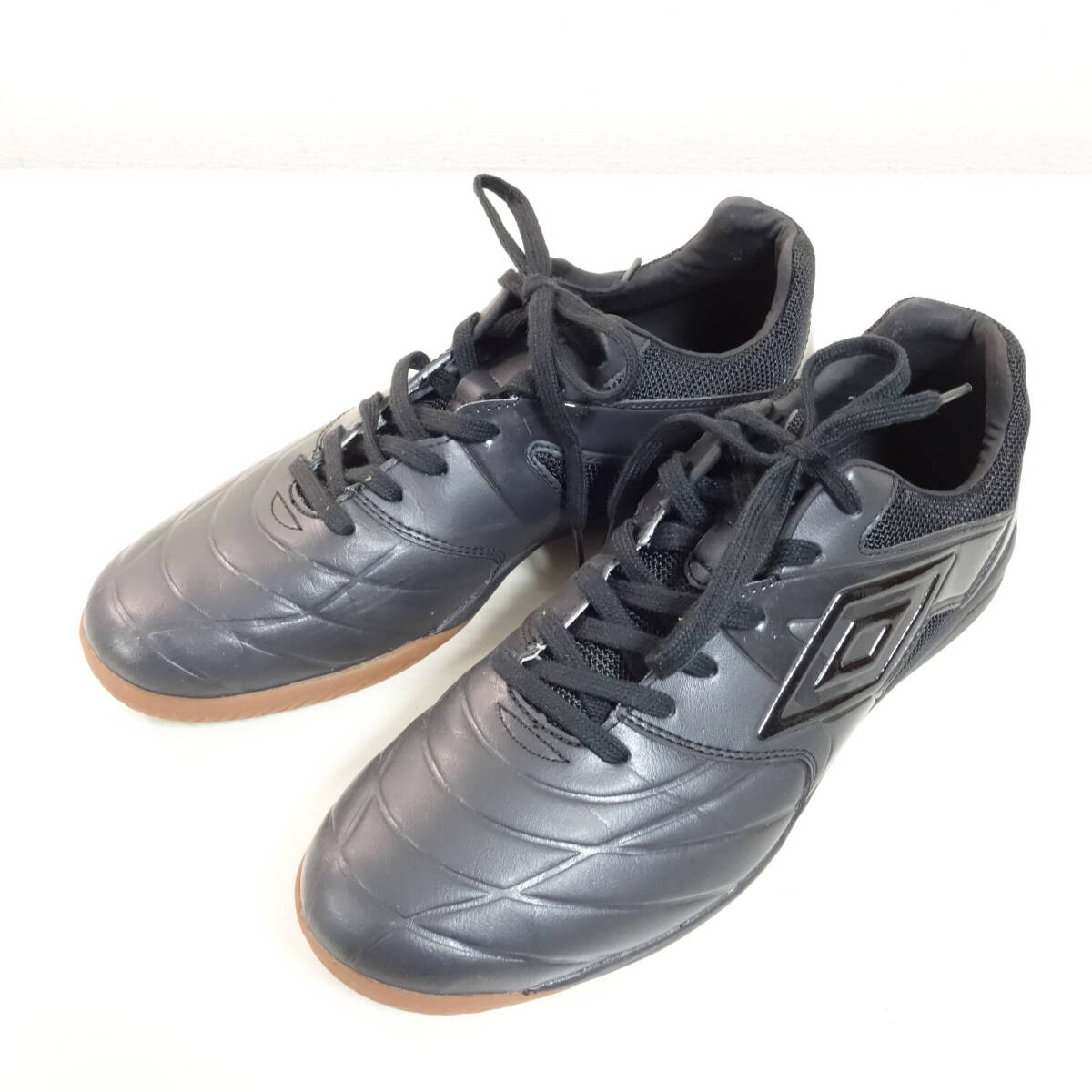 UMBRO フットサルシューズ ACCERATOR SALA WIDE IN 27.0cm_画像1