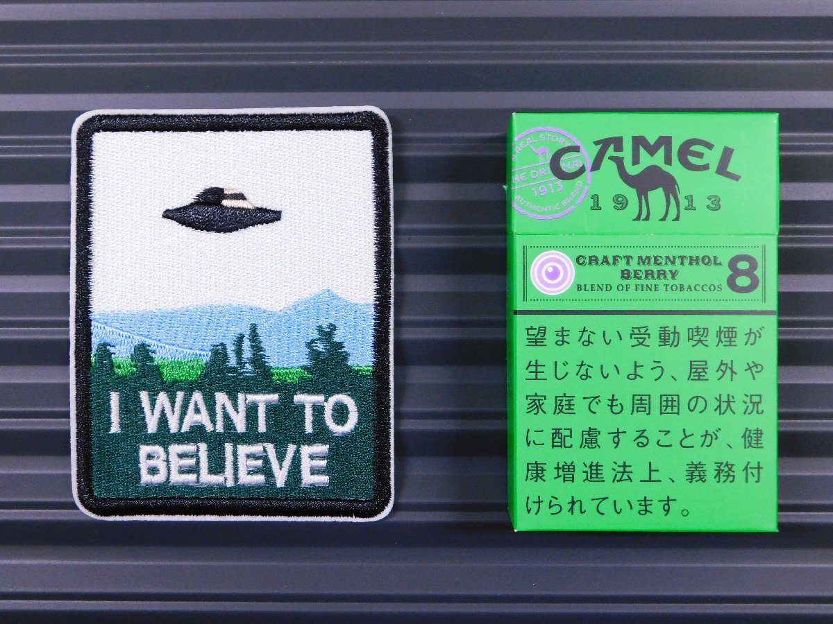 送料\84【I WANT TO LEAVE】※《アイロン刺繍ワッペン／UFO・未確認飛行物体》　アメリカン雑貨　刺繍ワッペン　アイロンワッペン_比較