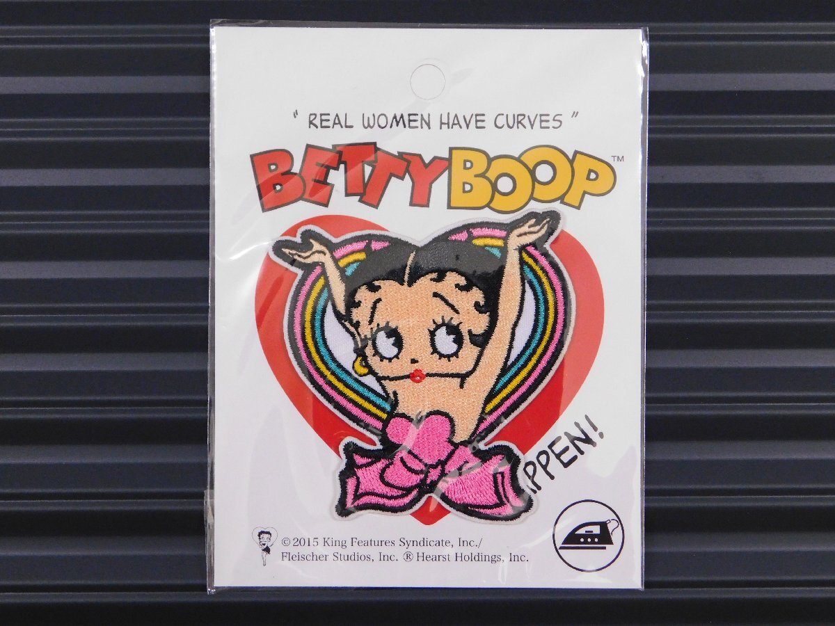 送料\84【Betty Boop・ベティちゃん②】※《アイロン刺繍ワッペン》　アメリカン雑貨　刺繍ワッペン　アイロンワッペン_画像3