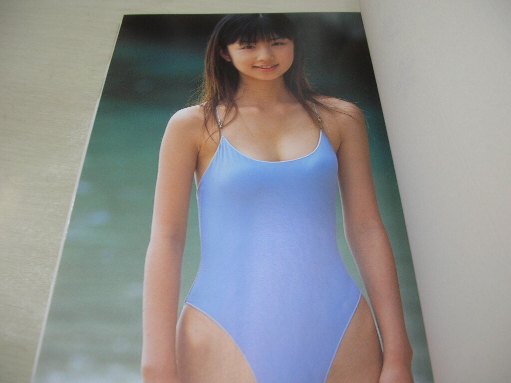 小倉優子 写真集 未来・少女 2002年2月20日 3刷発行の画像3