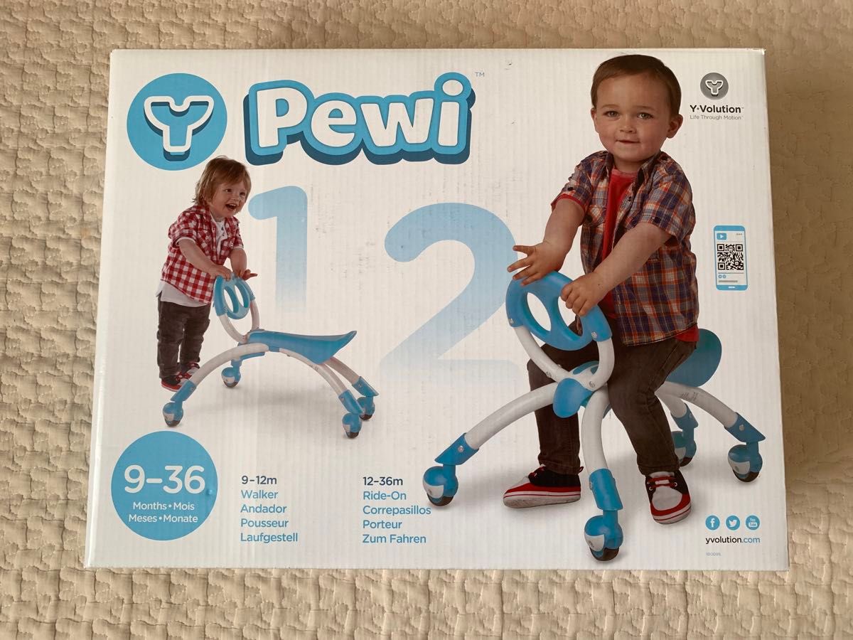Y-Volution  Pewi ピウィ　歩行器　手押し車　乗用玩具