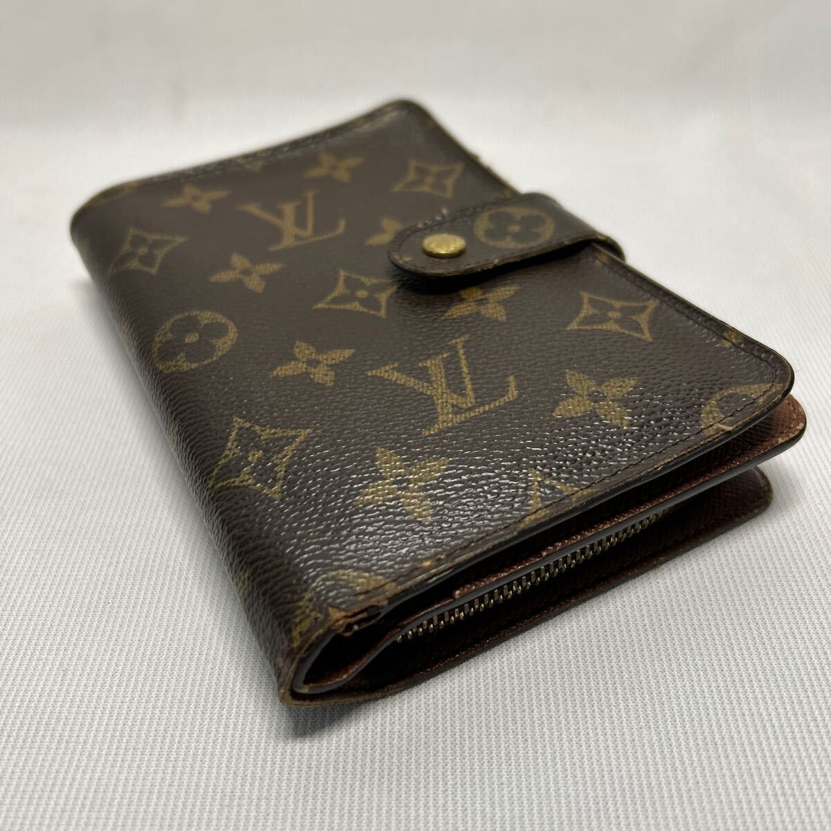 LOUIS VUITTON ルイヴィトン 二つ折り財布 ポルトパピエジップ モノグラム 財布 ブラウン SP0025 中古品の画像4