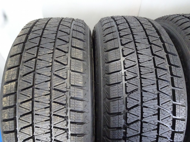 1SET限定 ブリヂストン BLIZZAK DM-V3 255/55R18 109Q★未使用 2022年 4本 スタッドレス【福島発 送料無料】FUK-BS0608★冬_画像3