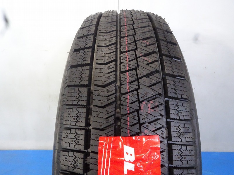 ブリヂストン BLIZZAK VRX2 195/60R17 90Q★新品 2023年製 1本価格 スタッドレス【福島発 送料無料】FUK-BS0650★冬_画像2