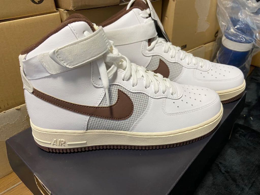 格安スタート NIKE AIR FORCE1 HIGH '07 LV8 28cmの画像2