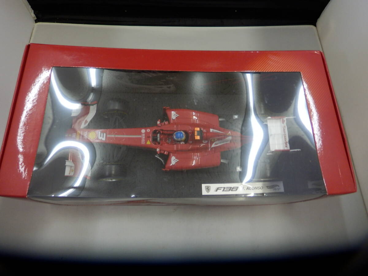 Hot WHeeLS Racing ホットウィール フェラーリ F-1 2013 F138 F.アロンソ(ドライバー付) [BCK14] 1/18 Ferrariの画像6