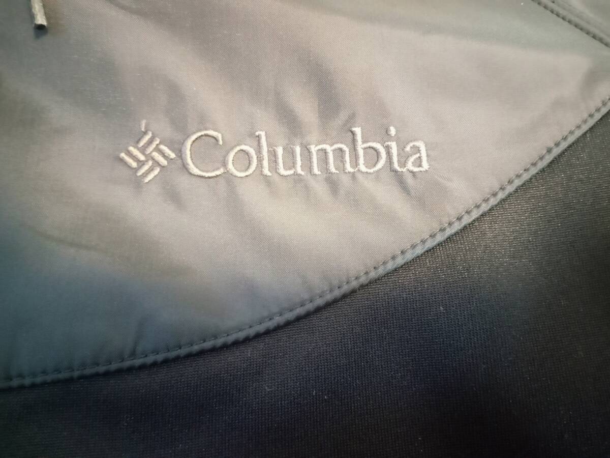 50新品未使用【Columbia】コロンビア パーカー 美品 モノトーン限定カラー レア物_画像4