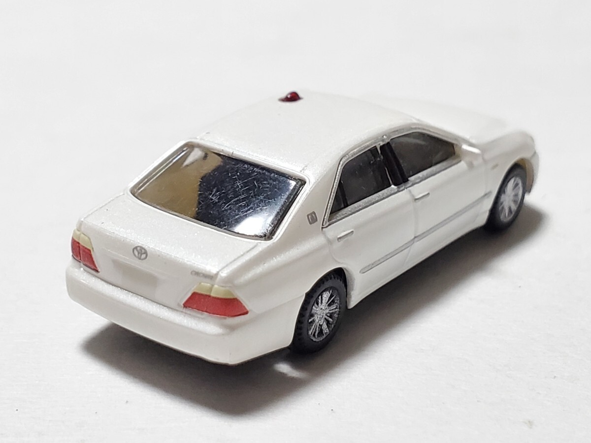 クラウン 覆面パトカー トヨタ TOYOTA CROWN 警察 カーコレ 品番 155 カーコレクション 第10弾 新旧 高級 セダン 編 トミーテック TOMYTECの画像3