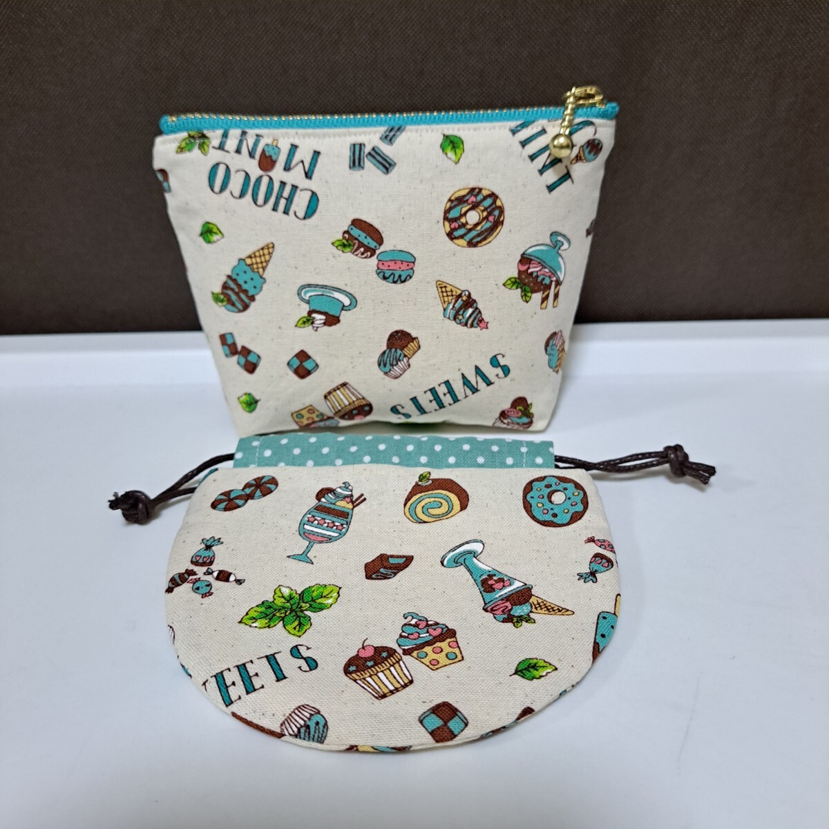  Mini pouch . Mini pouch set chocolate mint 