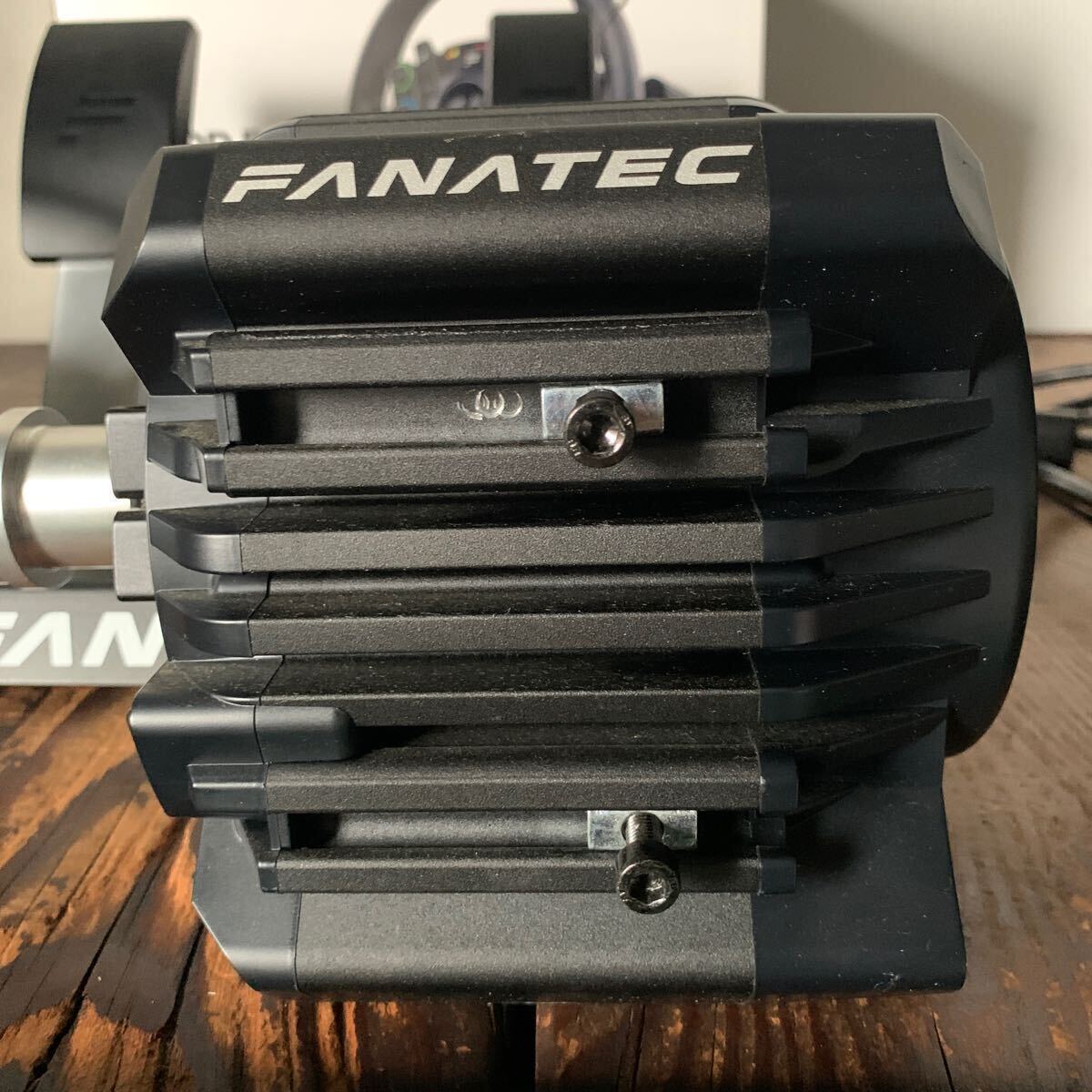 FANATEC Gran Turismo DD PRO グランツーリスモ ハンコンセット 5Nm ファナテック ハンコンスタンド コックピット付の画像7