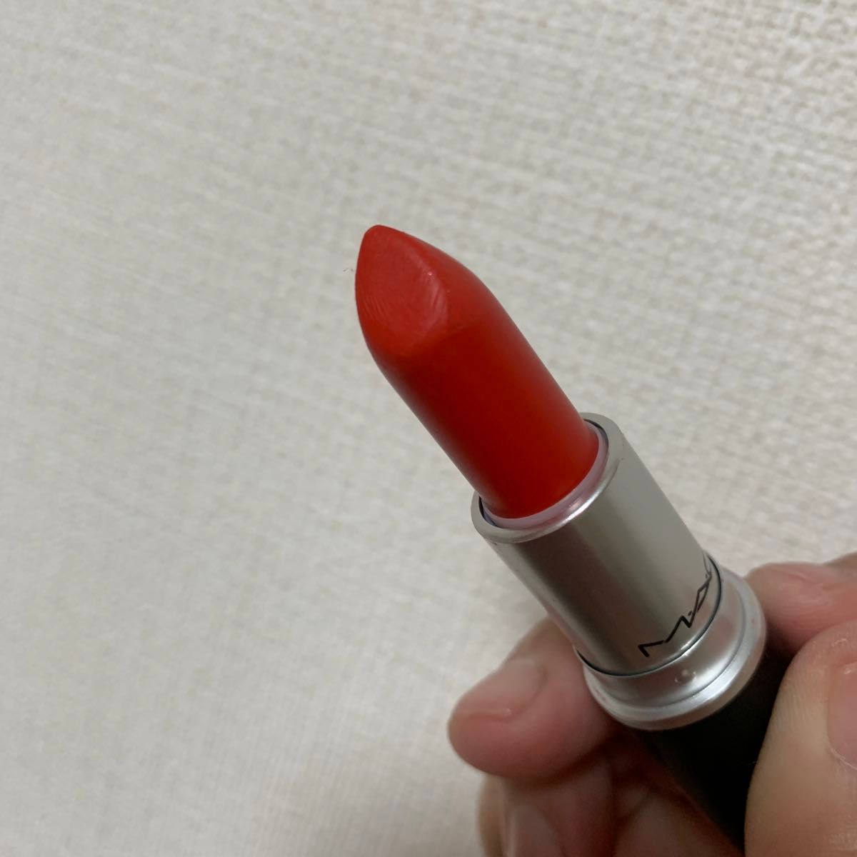 MAC  口紅　LADY DANGER A28 