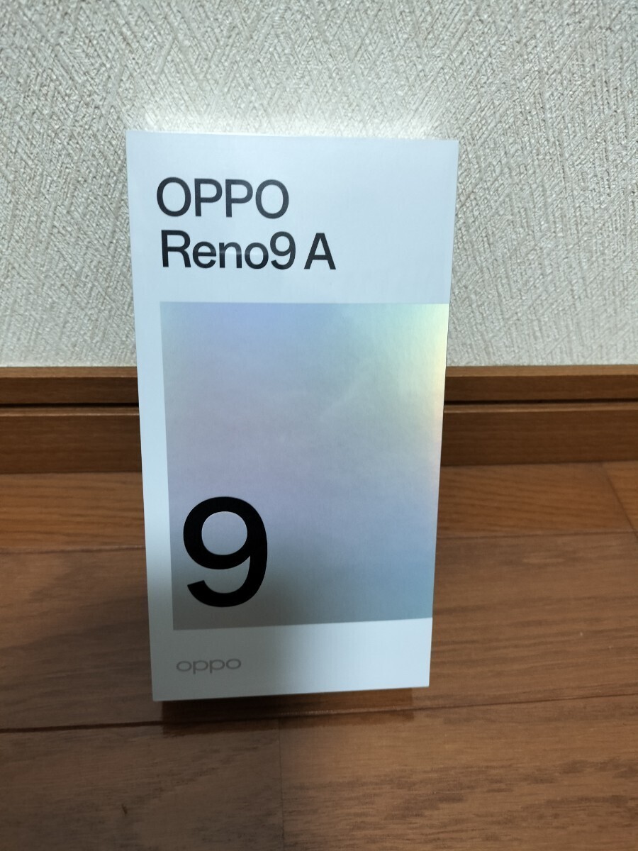 OPPO Reno 9A ムーンホワイト Ymobile版_画像1