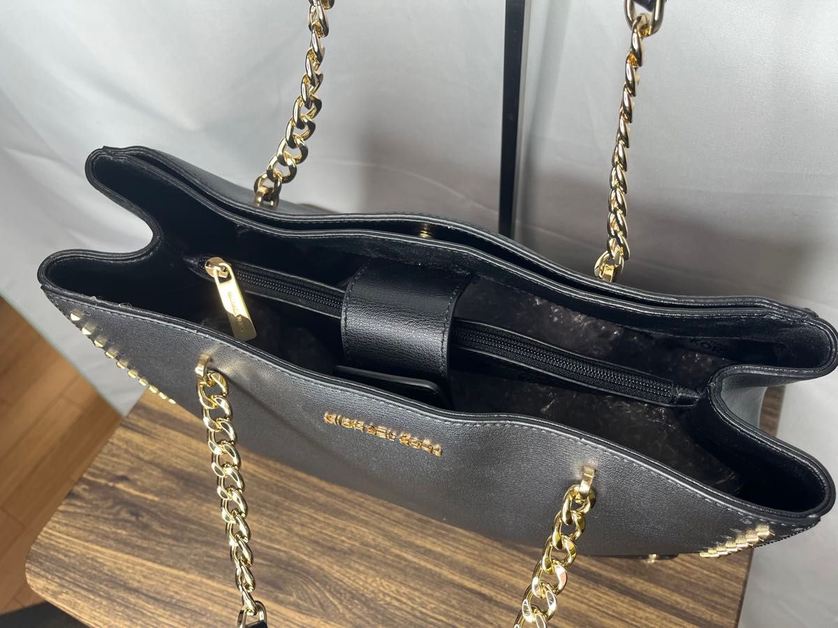 超美品★ MICHAEL KORS マイケルコース　スタッズ　チェーン ショルダーバッグ　トートバッグ　黒 ブラック　A4 レザー