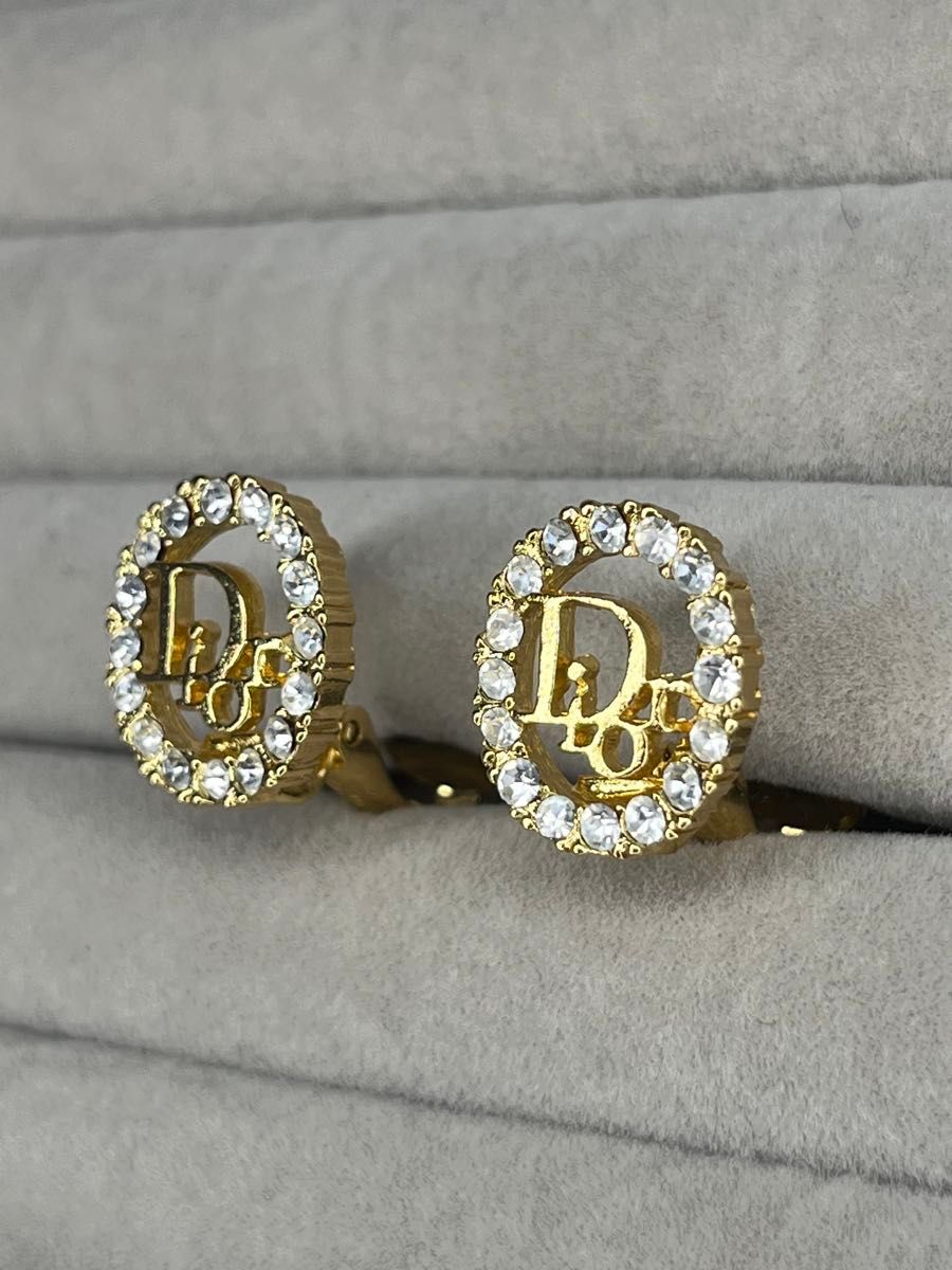 美品☆ Christian Dior ディオール　サークル ストーン　ロゴ　イヤリング　ゴールド 金　 アクセサリー　ヴィンテージ