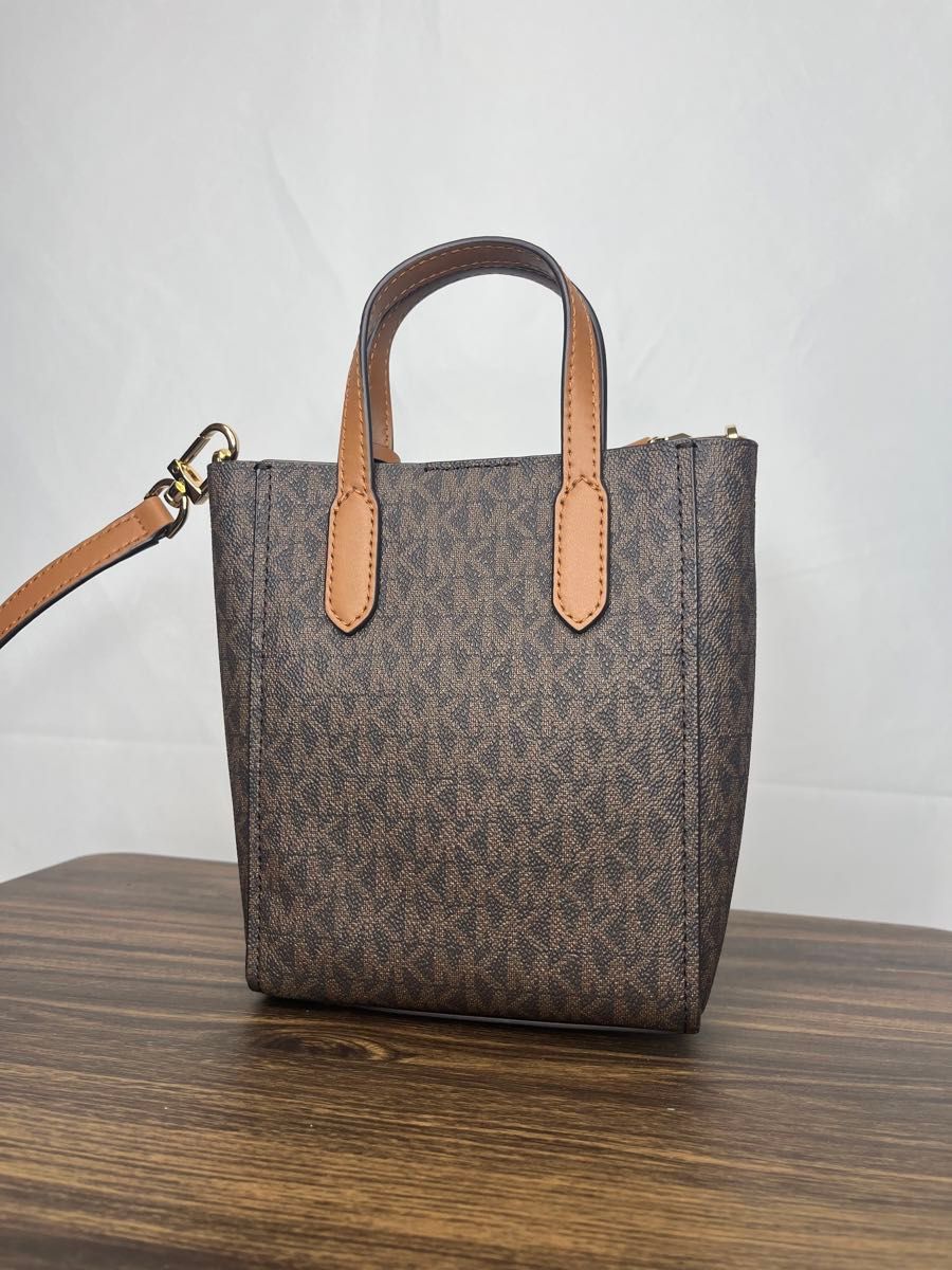 超美品 MICHAEL KORS マイケルコース シンクレア ショルダー 超美品 MICHAEL KORS マイケルコース シンクレア ショルダー