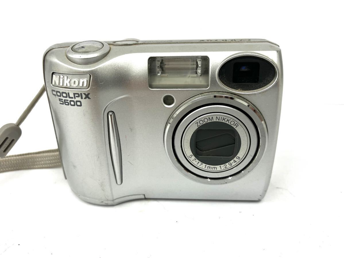 【K】Nikon COOLPIX E5600 ニコン デジタルカメラ コンパクトカメラ 　クールピクス　本体のみ　動作未確認　電池式　【1221】A_画像1