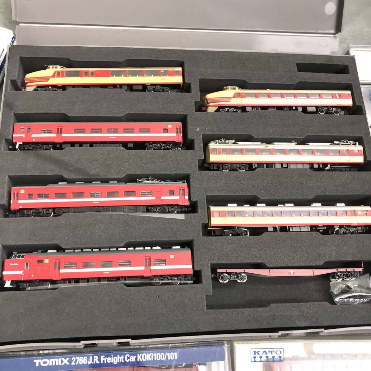 【T】＊大量＊ 鉄道模型おまとめ約44点　車両　貨物　新幹線　Nゲージ　KATO カトー等　ジャンク品　長期保管　現状品　動作未確認【1238】_画像2