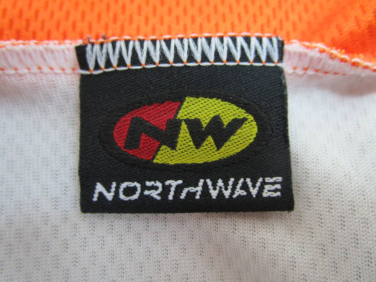 W.24.D.25　CIJ　★送料230円定額☆　サイクリングジャージ　NORTHWAVE　M　ホワイト×オレンジ×ブルー　USED　☆_画像4