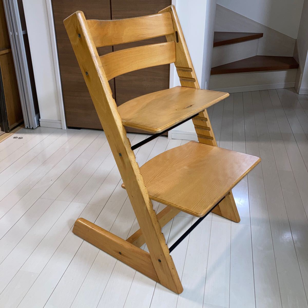 STOKKE トリップトラップ チェア（ベビーガード無）直接引取商品の画像1