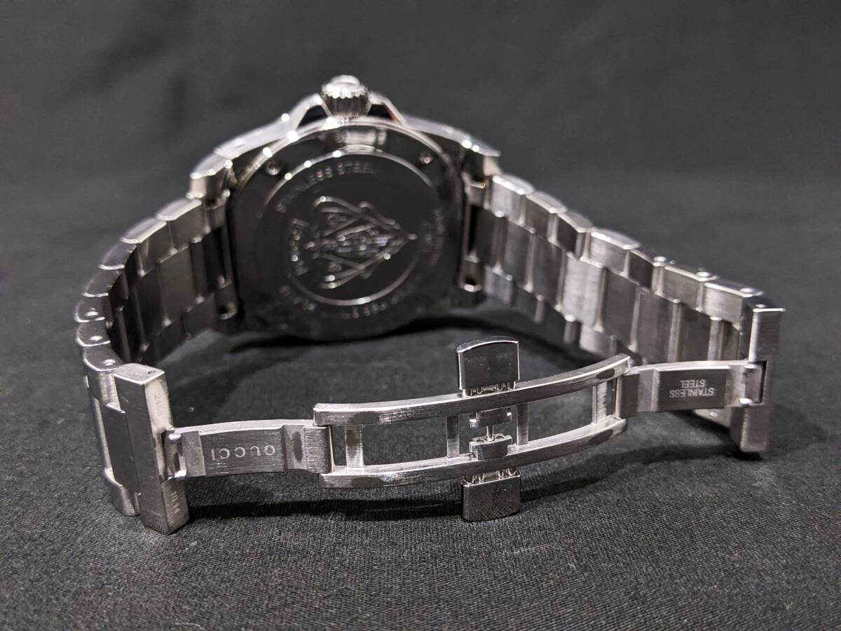 【46151】GUCCI グッチ 136.2 DIVE ダイヴ ダイブ 200M/660FT クオーツ QZ 青文字盤 ネイビー SS デイト メンズ 腕時計 スイス製 稼働品の画像8