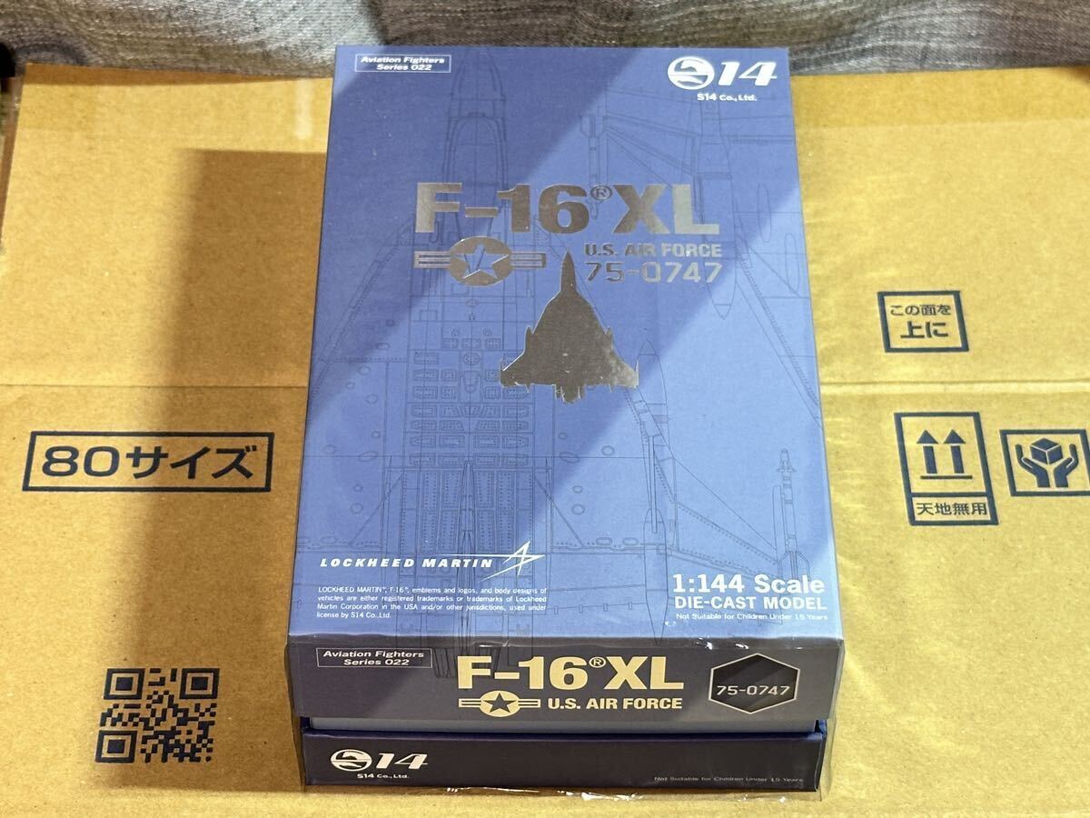 1/144 F-16XL ダイキャストモデル エスワンフォー s14_画像1