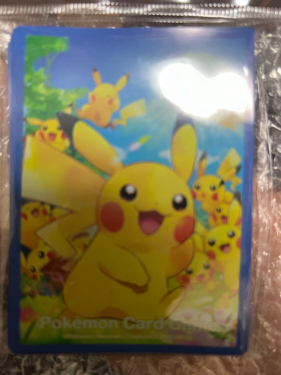ピカチュウ 未開封(64枚入り)ポケモンカード デッキシールド ピカチュウ 未開封(64枚入り)ポケモンカード デッキシールド