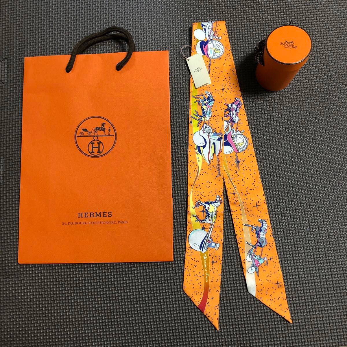 HERMES エルメス SILHOUETTES シルエット 馬車 マグカップ 箱付 HERMES エルメス SILHOUETTES シルエット 馬車 マグカップ 箱付
