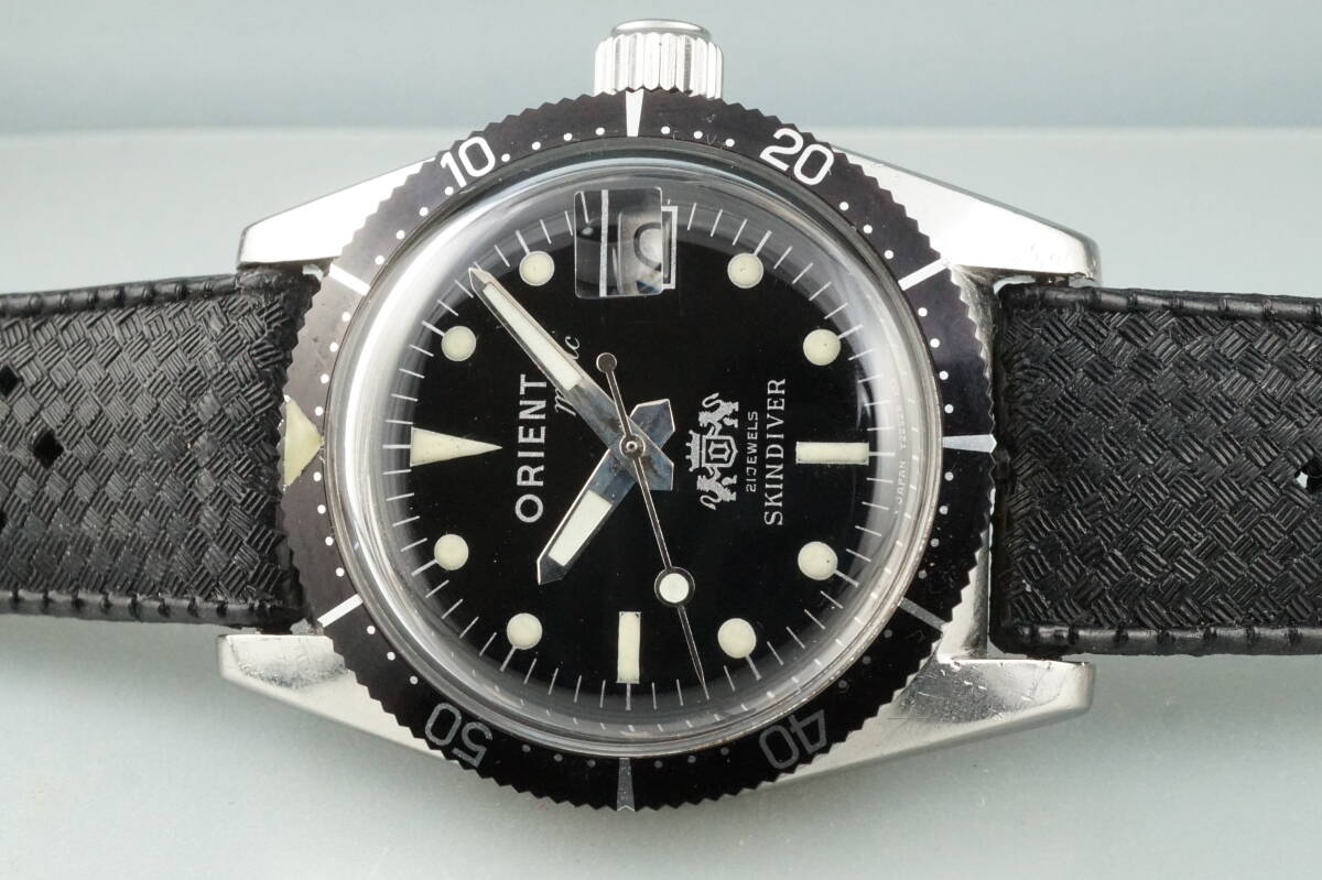 美品　オリエント マチック スキンダイバー　21石　自動巻き　ねじ込み式竜頭　300M　回転ベゼル　ORIENT MATIC SKINDIVER　アンティーク