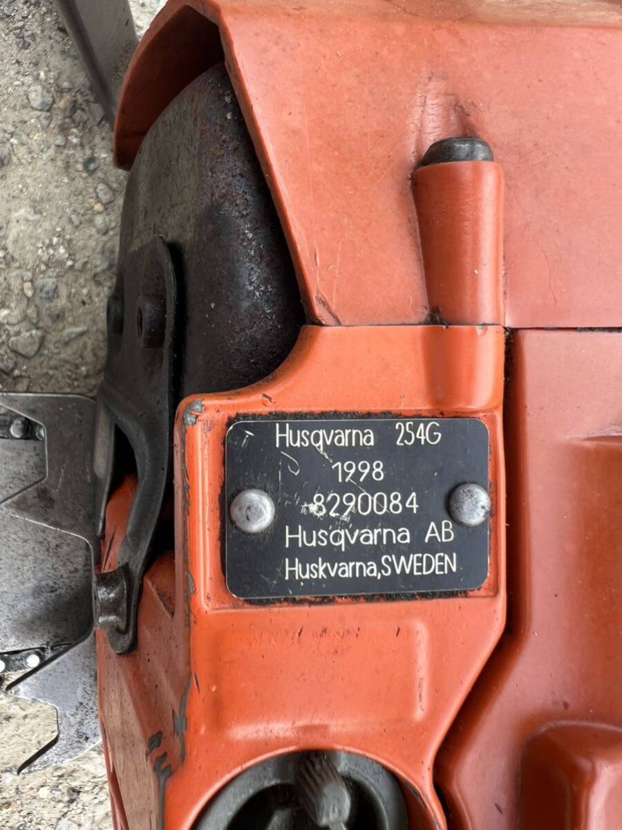 Husqvarna ハスクバーナ エンジンチェンソー 254XPG Air injection 254xp 型式名：254G 排気量：54.0cc キズ 汚れ現状渡し の画像9
