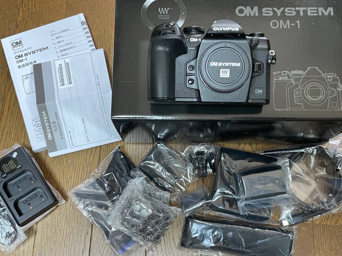 【新同品】OM SYSTEM OLYMPUS OM-1 ボディ オリンパス シャッター数：89 ミラーレスの画像1