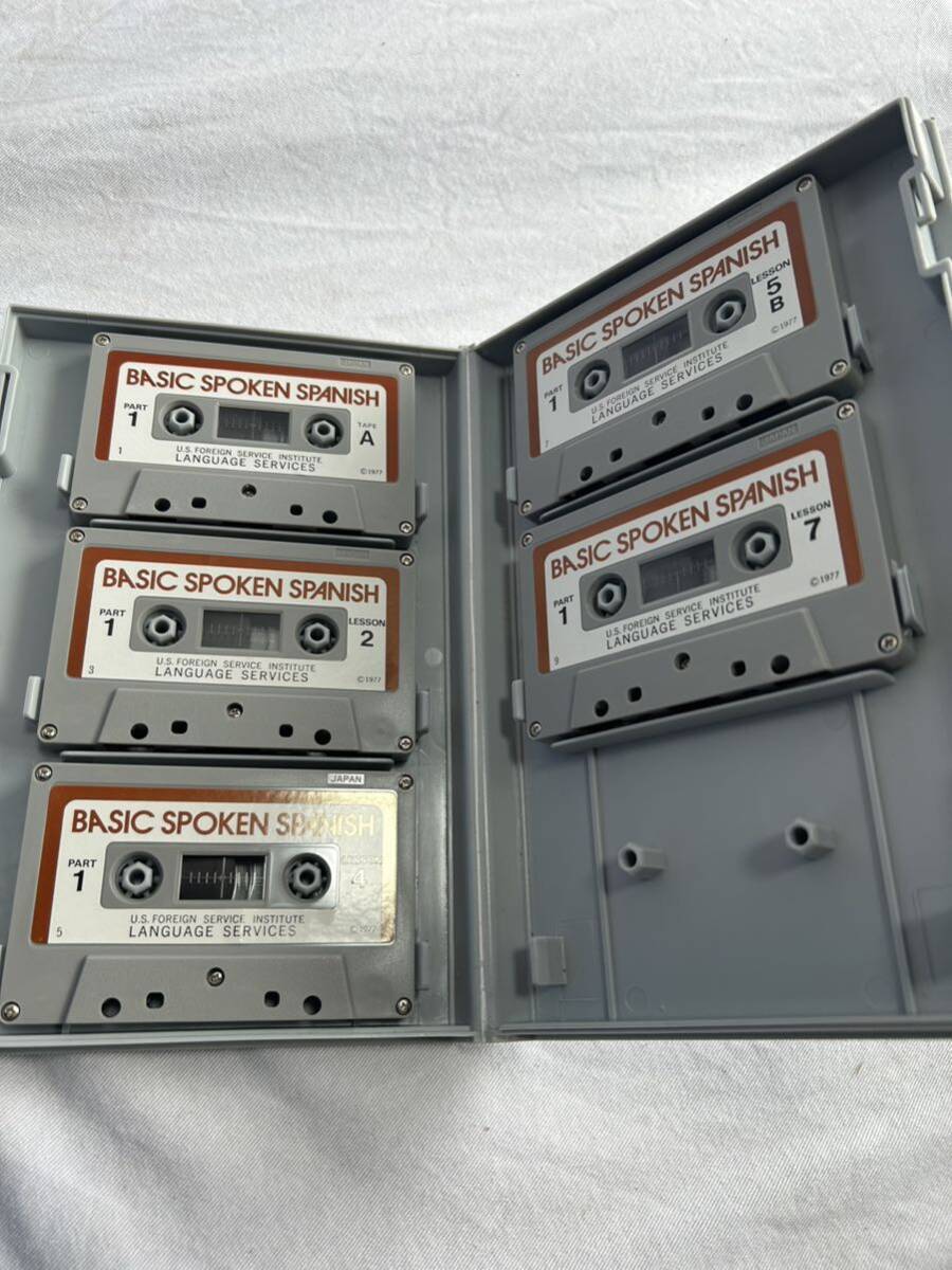 M-60 1円〜 BASIC SPOKEN SPANISH PART1 PART2 基礎スペイン語 カセットテープ 何枚か欠品あり 100サイズの画像2
