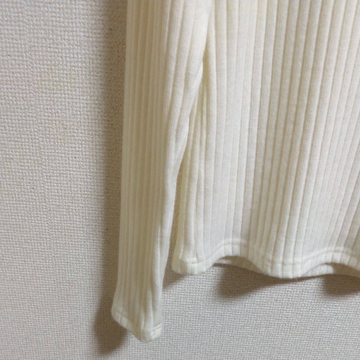 長袖 セーターLサイズ(少し小さめ）